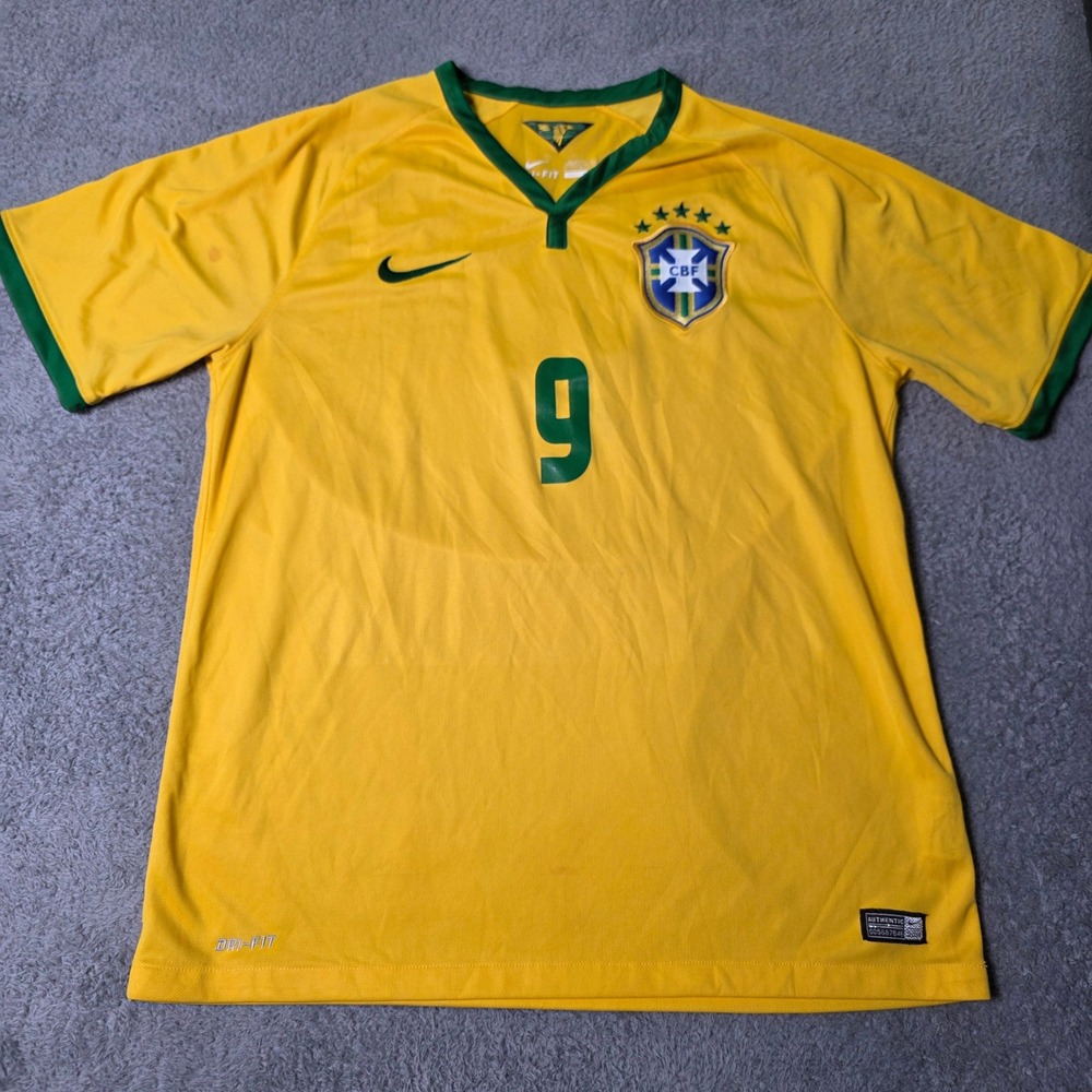 Nike Mens Large Brazil Soccer Jersey Yellow Green Number 9 Vushaj Dri-FIT